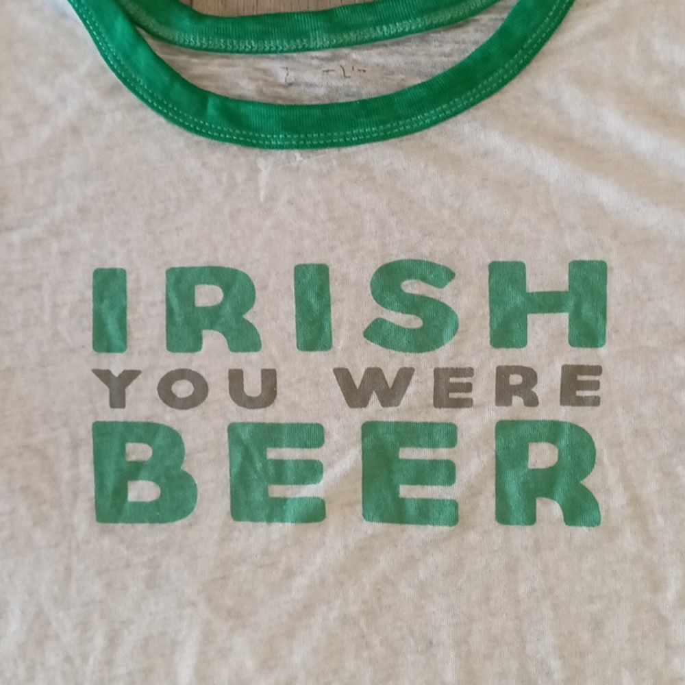 IRISH BEER Tshirt thin Tee crew neck short sleeve sz M/L ZOE